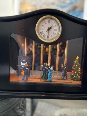 Mr. Christmas Animated Musical Chimes Music Box Clock